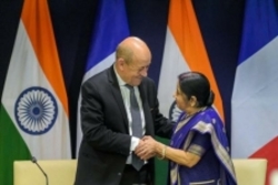 همکاری هند و فرانسه برای فعالیت‌های هسته‌ای