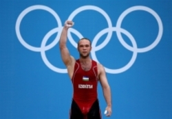 وزنه‌بردار قهرمان المپیکی دوپینگی شد