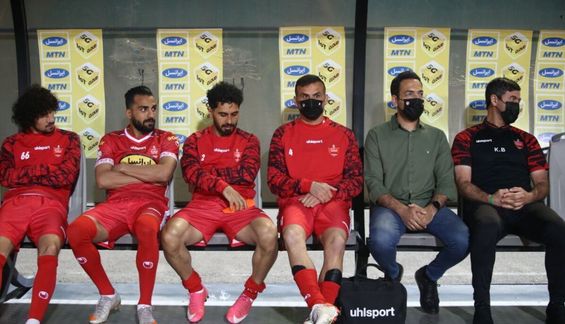 دستور ویژه سیدجلال حسینی به بازیکنان پرسپولیس بعد از بازی با هوادار