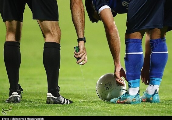 اقبالی: فوتبال ایران به توهین و دشمنی خلاصه شده است